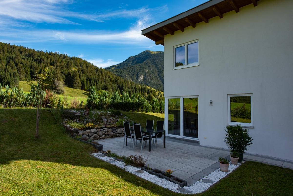 Ferienhaus Oberhof Вайсенбах ам Лех Екстериор снимка