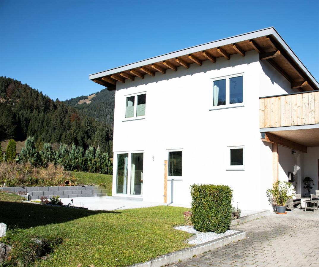 Ferienhaus Oberhof Вайсенбах ам Лех Екстериор снимка
